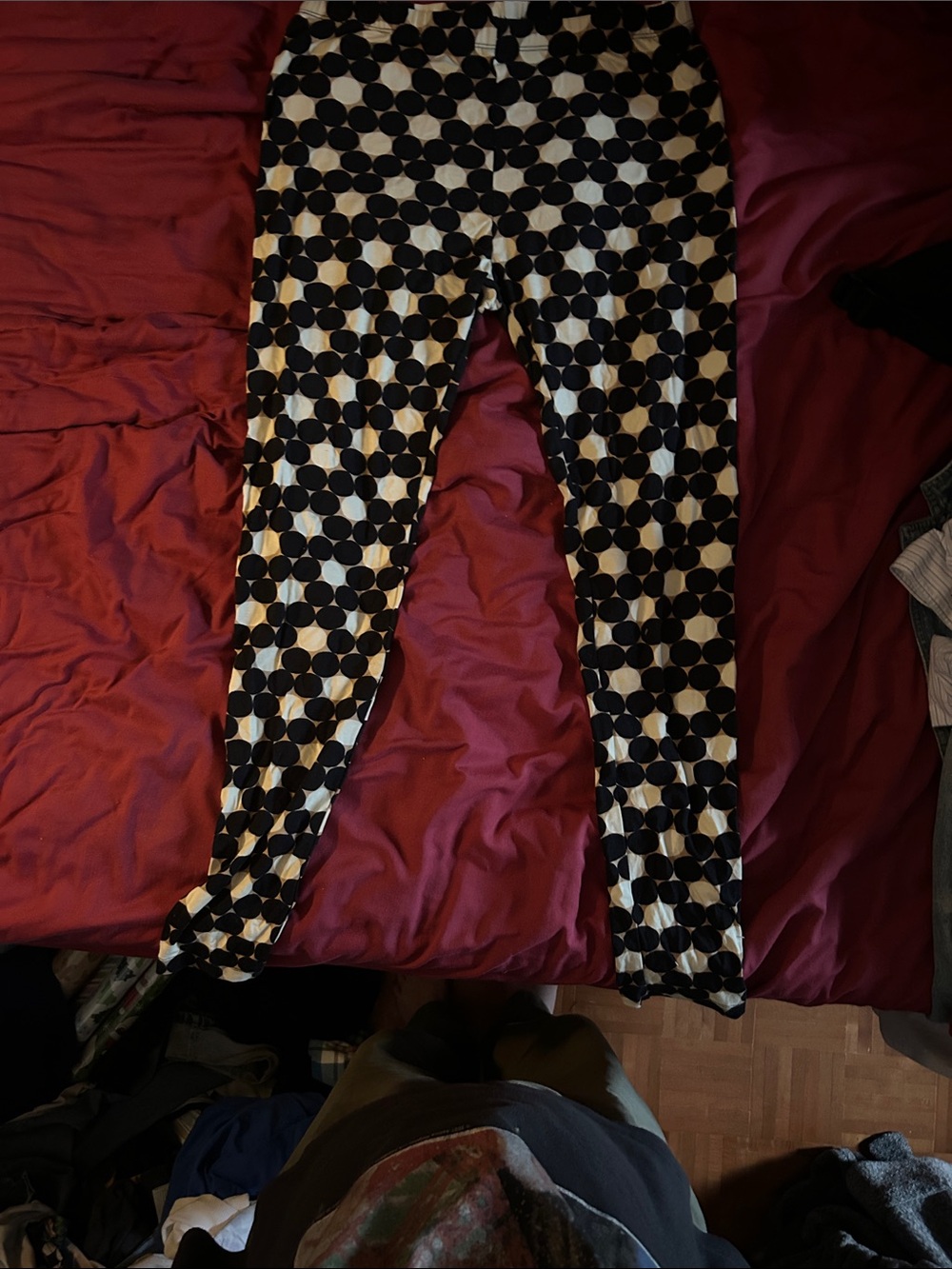 Never worn! Groovy Polka Dot Leggings